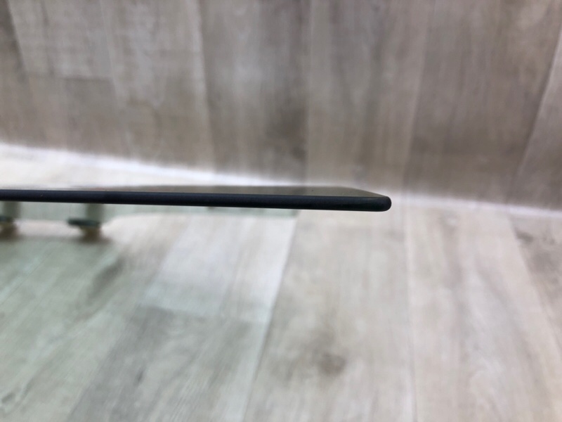 Стекло двери переднее правое KIA RIO FB 17- 1.6 G4FM Стекло двери переднее правое KIA RIO FB 17- 1.6 G4FM