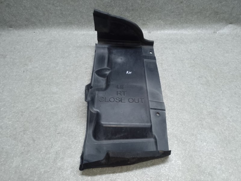 Запчасть дефлектор радиатора правый CHRYSLER 200 14-16 2016 2.4 ED6 68221 190AA Б/У Дефлектор радиатора правый CHRYSLER 200 14-16 2016 2.4 ED6 68221 190AA Б/У