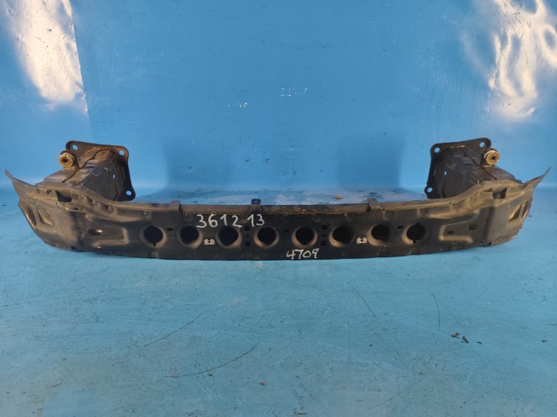 Усилитель переднего бампера FORD ESCAPE 12-19 2018 T15HDTX CV6Z-17757-C Б/У