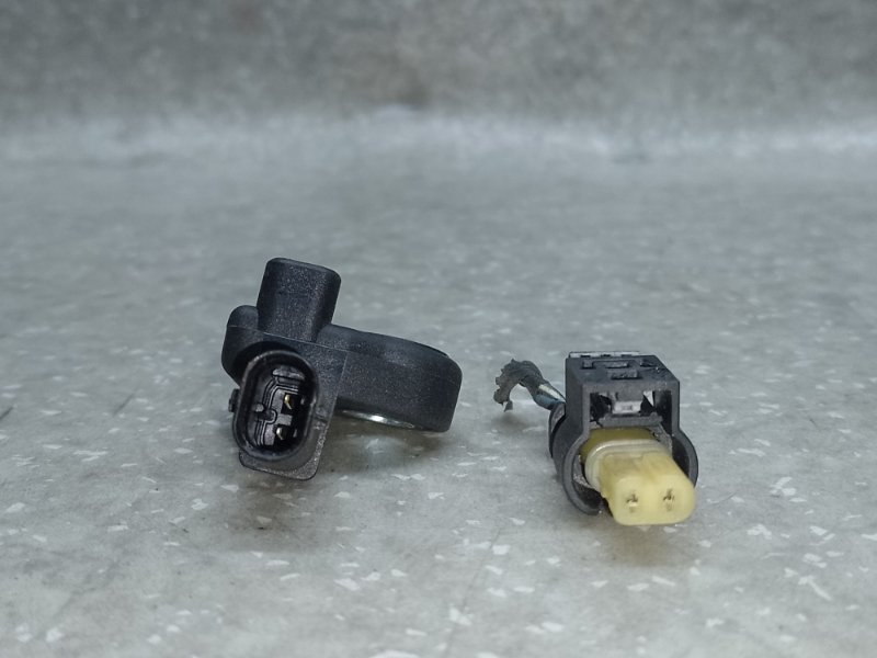 Датчик удара передний CHRYSLER 200 14-16 2.4 ED6