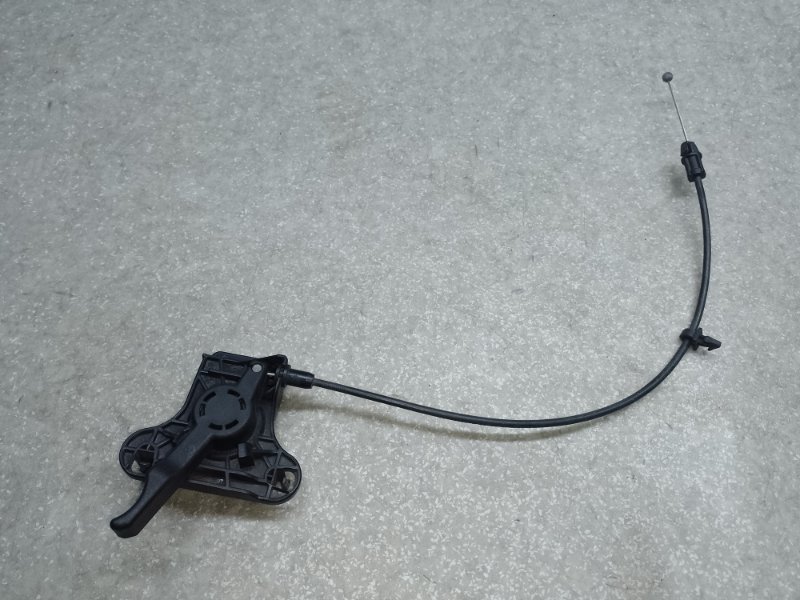 Запчасть ручка открывания капота CHRYSLER 200 14-16 2016 2.4 ED6 68143 723AB Б/У Ручка открывания капота CHRYSLER 200 14-16 2016 2.4 ED6 68143 723AB Б/У