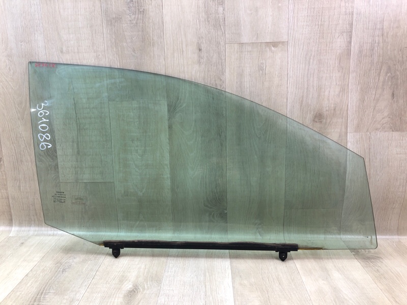 Стекло двери переднее правое TOYOTA VENZA 09-16 2013 3.5 2GR-FE 681010T011 Б/У