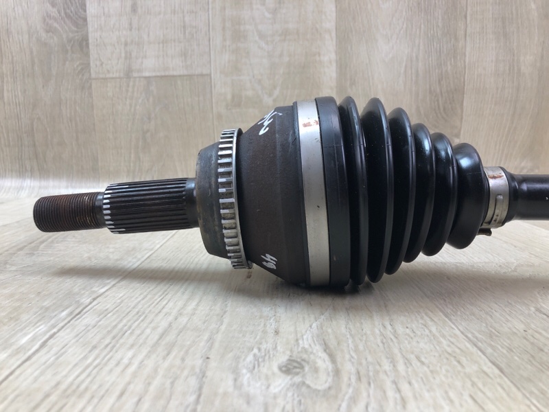 Привод передний левый SIENNA 11-16 2014 3.5 2GR-FE