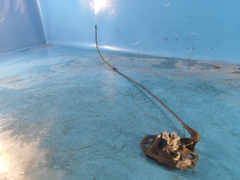 Замок капота правый FUSION 14-