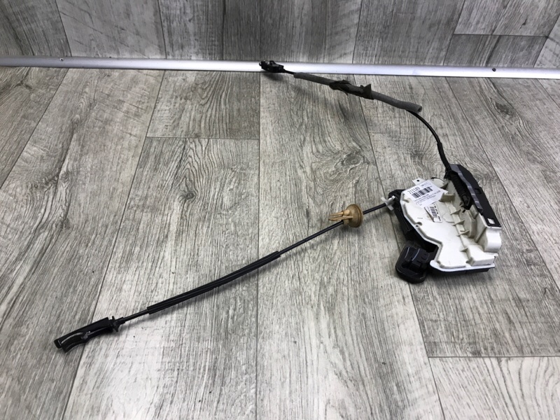 Замок двери передний правый VOLKSWAGEN JETTA USA 10-17 2011 162 CBTA 2.5L 5K1 837 016  C Б/У