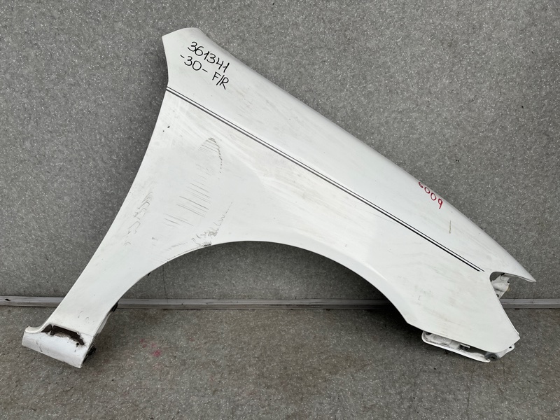 Крыло переднее правое TOYOTA CAMRY 30 02-06 53801-AA020 Б/У