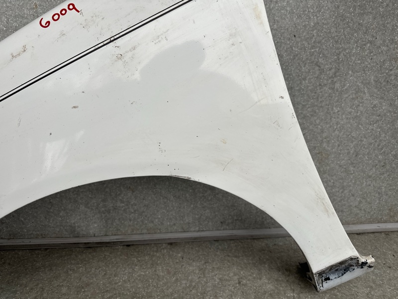 Крыло переднее левое CAMRY 30 02-06