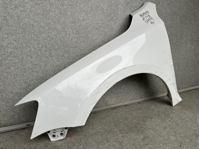 Крыло переднее левое JETTA USA 10-17