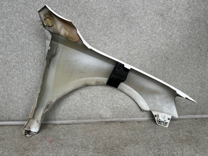 Крыло переднее левое JETTA USA 10-17