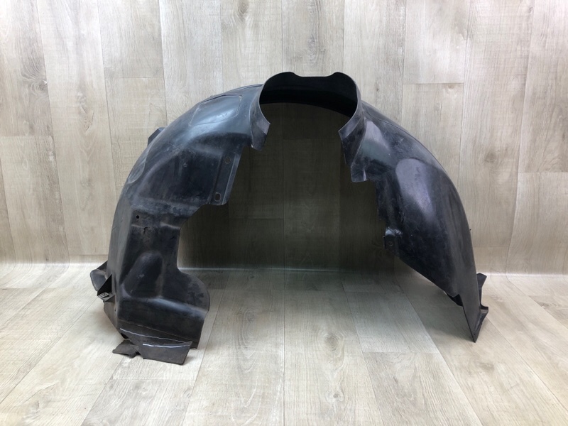 Запчасть подкрылок передний правый FORD FOCUS 10-18 MK3 AM5Z-16102-A Б/У Подкрылок передний правый FORD FOCUS 10-18 MK3 AM5Z-16102-A Б/У
