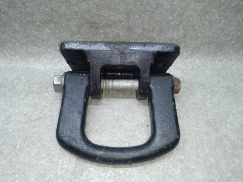 Петля буксировочная HUMMER H3 05-10 2006 L52 3.5 L 15817909 Б/У