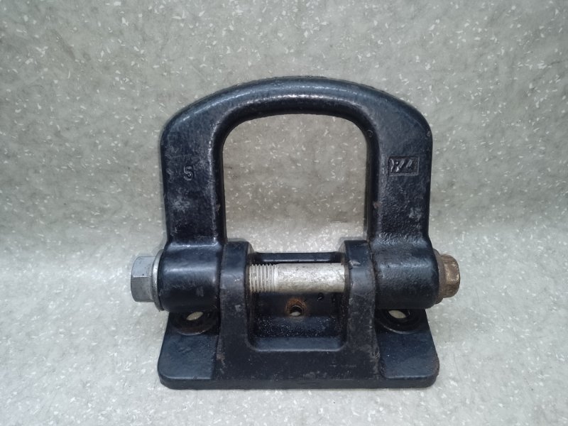 Петля буксировочная H3 05-10 2006 L52 3.5 L