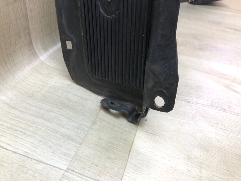 Подкрылок передний левый ACCENT RB 10- 2014 1.6 G4FD Подкрылок передний левый ACCENT RB 10- 2014 1.6 G4FD