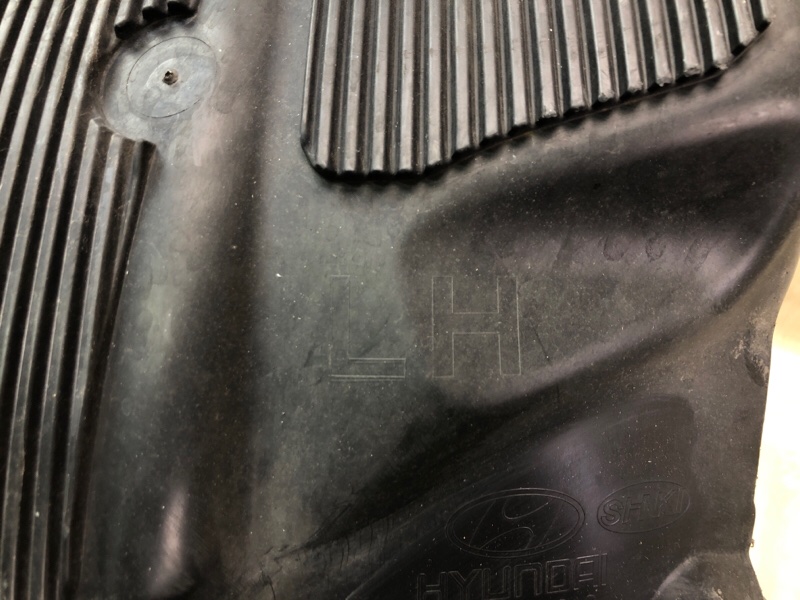 Подкрылок передний левый ACCENT RB 10- 2014 1.6 G4FD Подкрылок передний левый ACCENT RB 10- 2014 1.6 G4FD