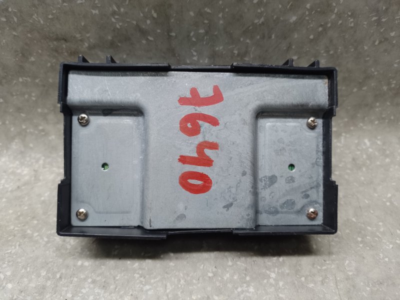 Блок управления раздаточной коробкой H3 05-10 2006 L52 3.5 L Блок управления раздаточной коробкой H3 05-10 2006 L52 3.5 L