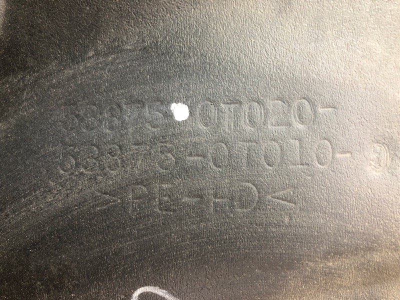 Подкрылок передний правый VENZA 09-16 2013 3.5 2GR-FE Подкрылок передний правый VENZA 09-16 2013 3.5 2GR-FE