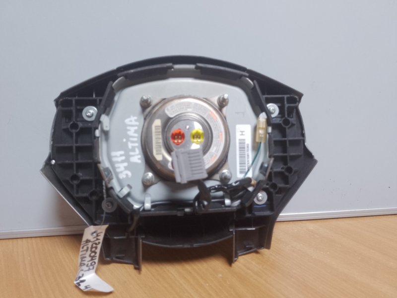 Подушка безопасности в руль NISSAN ALTIMA L32 07-12 Седан 2.5