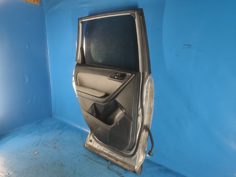 Дверь задняя левая FORESTER 12-19 2015 2.5 FB25B