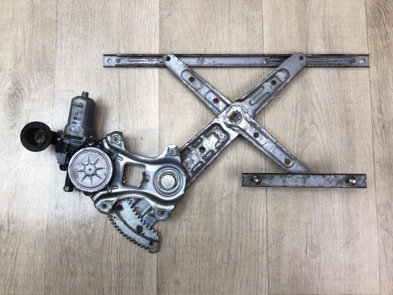 Стеклоподъемник задний правый NISSAN PATHFINDER R52 12-21 2013 3.5 VQ35DE 827203KA0A Б/У