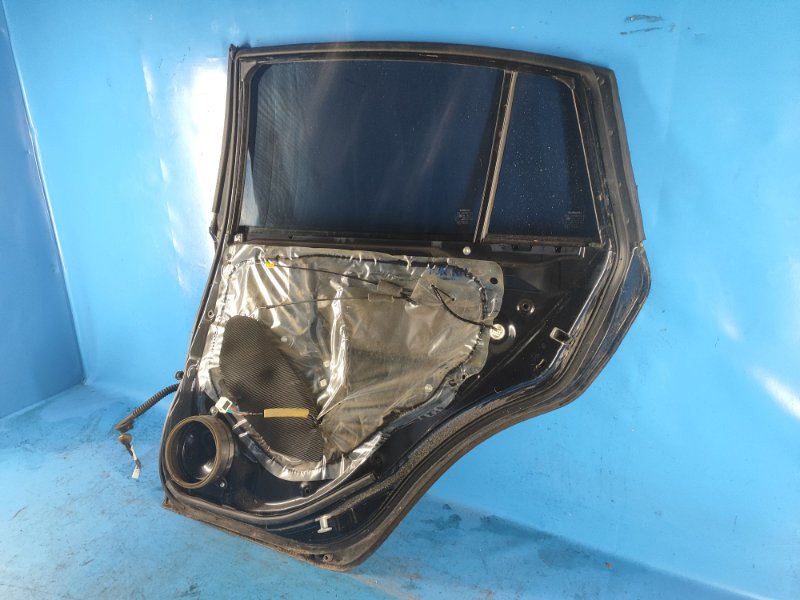 Дверь задняя правая CROSSTREK 12-17 2014 FB20X e-Boxer Дверь задняя правая CROSSTREK 12-17 2014 FB20X e-Boxer