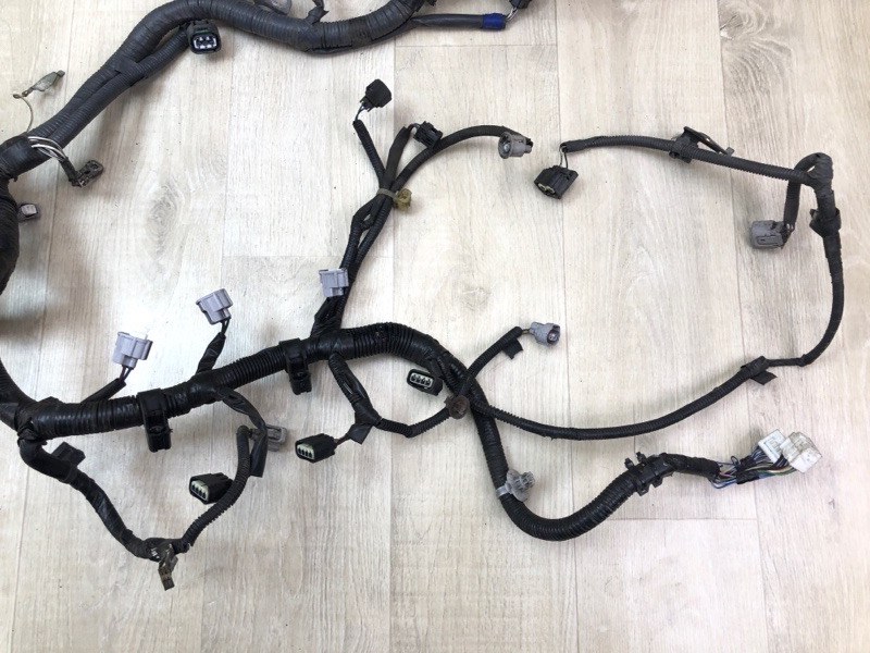 Проводка подкапотная TACOMA 05-15 2015 4.0 1GRFE Проводка подкапотная TACOMA 05-15 2015 4.0 1GRFE