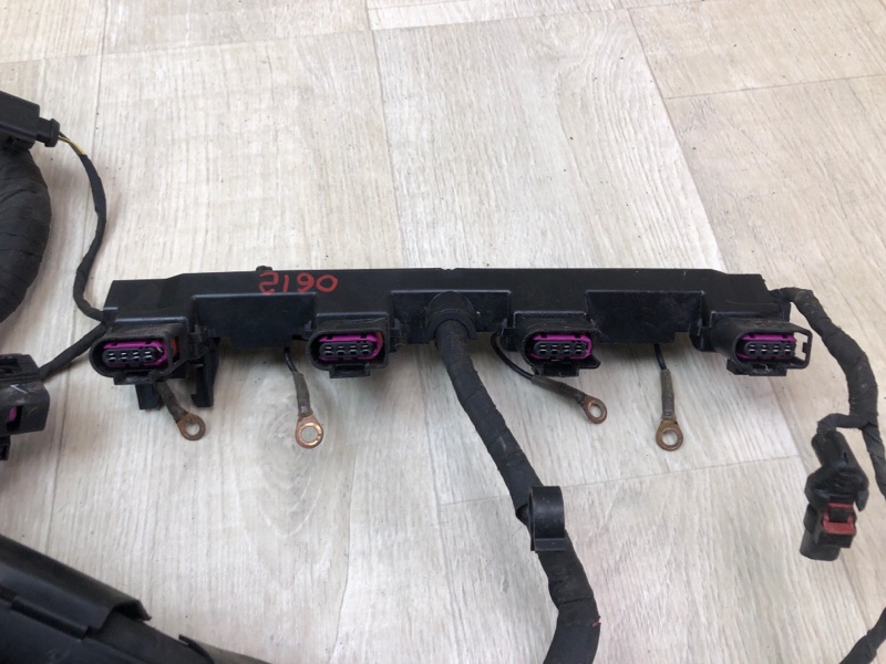 Проводка подкапотная TIGUAN 16-23 2018 DGUA 2.0 Проводка подкапотная TIGUAN 16-23 2018 DGUA 2.0