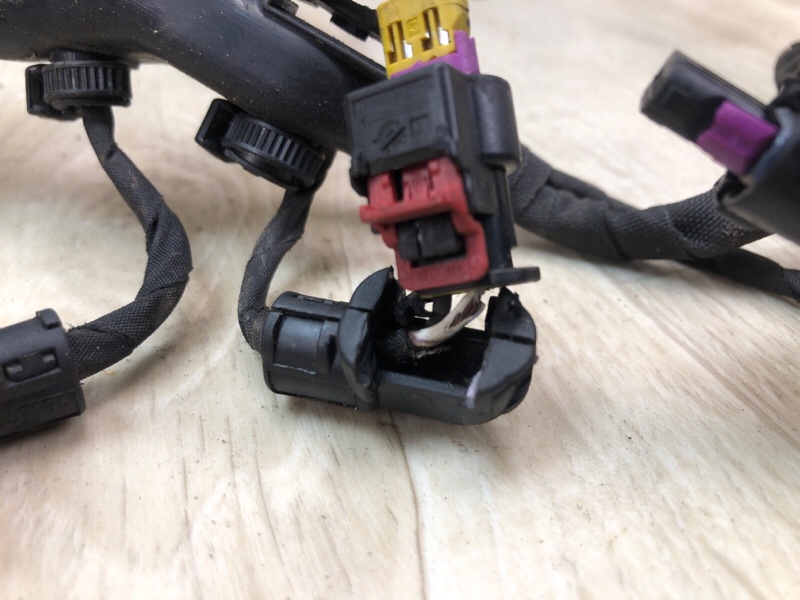 Проводка подкапотная TIGUAN 16-23 2018 DGUA 2.0 Проводка подкапотная TIGUAN 16-23 2018 DGUA 2.0