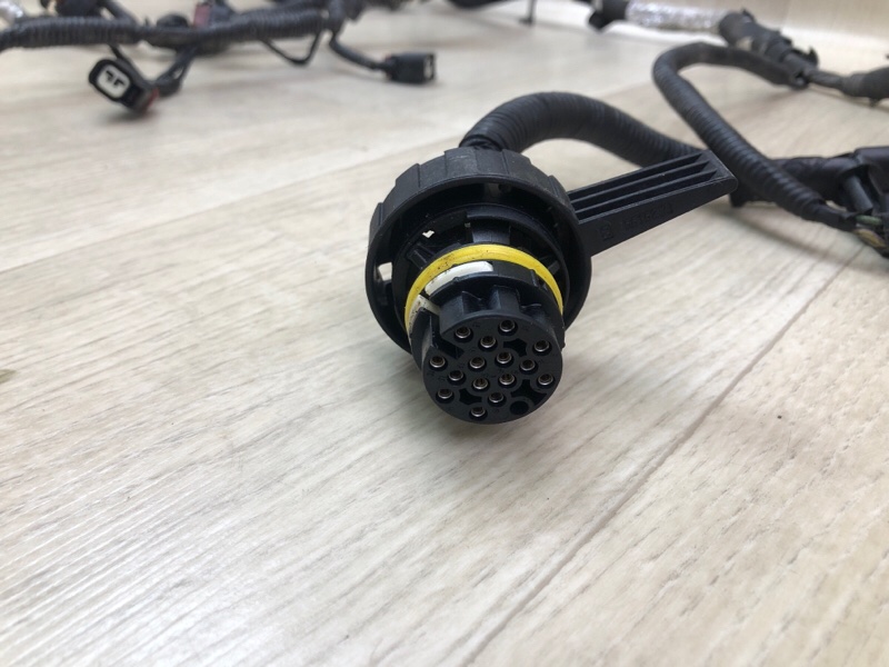 Проводка подкапотная MUSTANG 15- 2017 Кабриолет 3.7 C37PDED