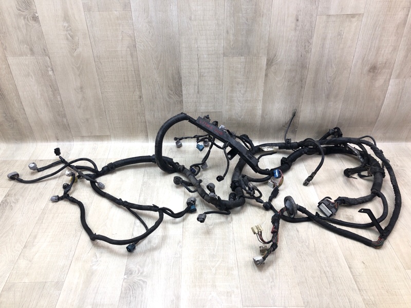 Запчасть проводка подкапотная SUZUKI GRAND VITARA 05-15 2.4 J24B 3665078KC0 Б/У Проводка подкапотная SUZUKI GRAND VITARA 05-15 2.4 J24B 3665078KC0 Б/У