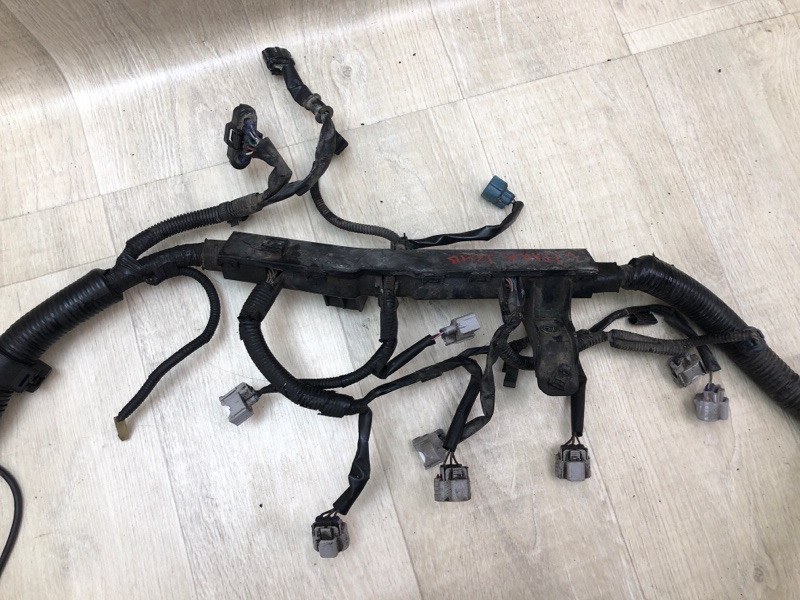 Проводка подкапотная SUZUKI GRAND VITARA 05-15 2.4 J24B Проводка подкапотная SUZUKI GRAND VITARA 05-15 2.4 J24B