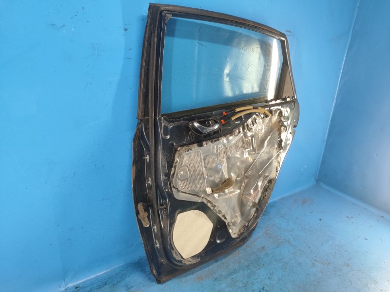 Дверь задняя правая SENTRA B17 12-21 Дверь задняя правая SENTRA B17 12-21