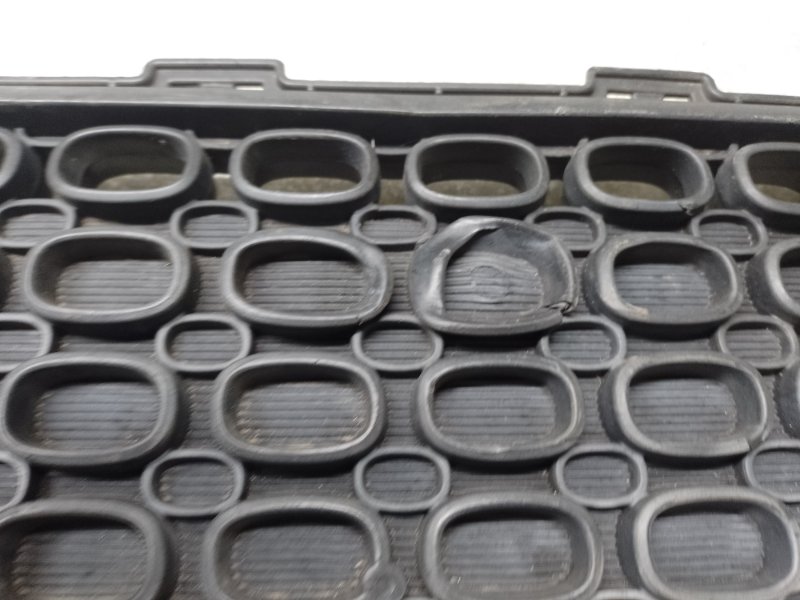 Решетка переднего бампера SOUL PS 13-19 2014 2.0 G4NC