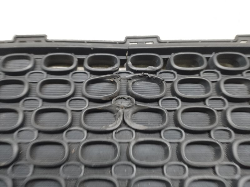 Решетка переднего бампера SOUL PS 13-19 2014 2.0 G4NC