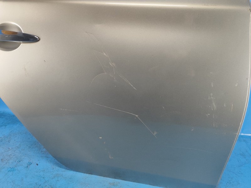 Дверь задняя правая SENTRA B17 12-21 Дверь задняя правая SENTRA B17 12-21