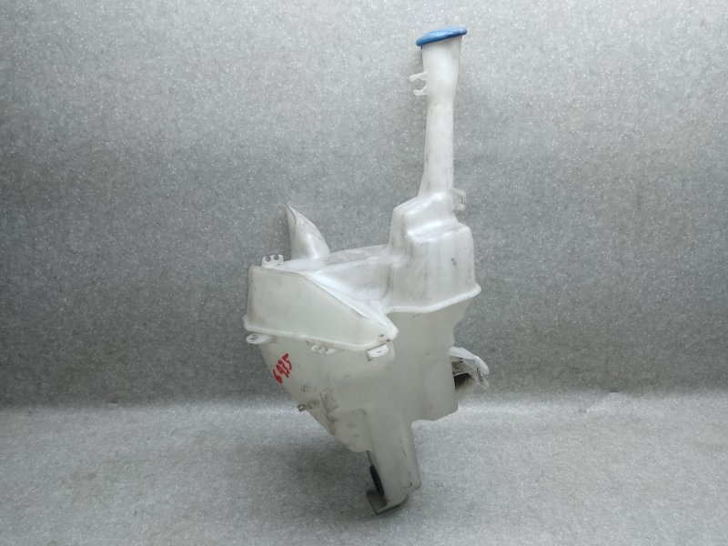 Запчасть бачок омывателя KIA SOUL PS 13-19 2014 2.0 G4NC 98621B2000 Б/У Бачок омывателя KIA SOUL PS 13-19 2014 2.0 G4NC 98621B2000 Б/У