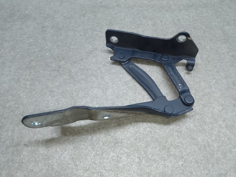 Запчасть петля капота левая KIA SOUL PS 13-19 2014 2.0 G4NC 79110B2000 Б/У Петля капота левая KIA SOUL PS 13-19 2014 2.0 G4NC 79110B2000 Б/У