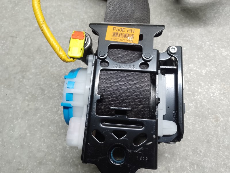 Ремень безопасности передний правый KIA SOUL PS 13-19 2.0 G4NC