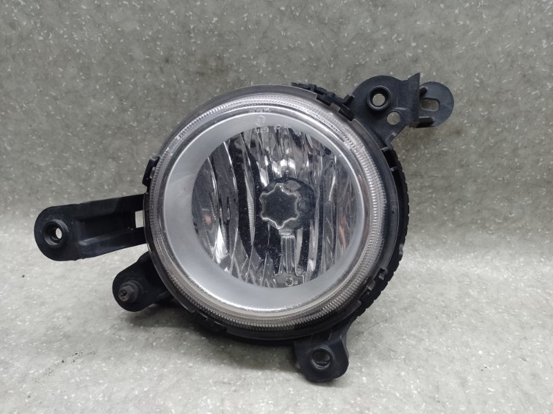 Запчасть противотуманная фара левая KIA SOUL PS 13-19 2014 2.0 G4NC 92201B2020 Б/У Противотуманная фара левая KIA SOUL PS 13-19 2014 2.0 G4NC 92201B2020 Б/У