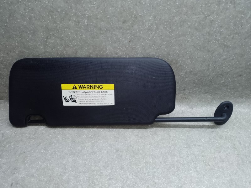 Запчасть козырек солнцезащитный правый KIA SOUL PS 13-19 2014 2.0 G4NC 85220B2240BF3 Б/У Козырек солнцезащитный правый KIA SOUL PS 13-19 2014 2.0 G4NC 85220B2240BF3 Б/У