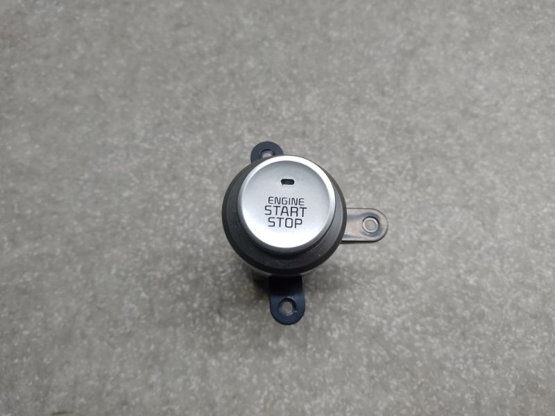 Запчасть кнопка старт-стоп KIA SOUL PS 13-19 2014 2.0 G4NC 95430B2700 Б/У Кнопка старт-стоп KIA SOUL PS 13-19 2014 2.0 G4NC 95430B2700 Б/У