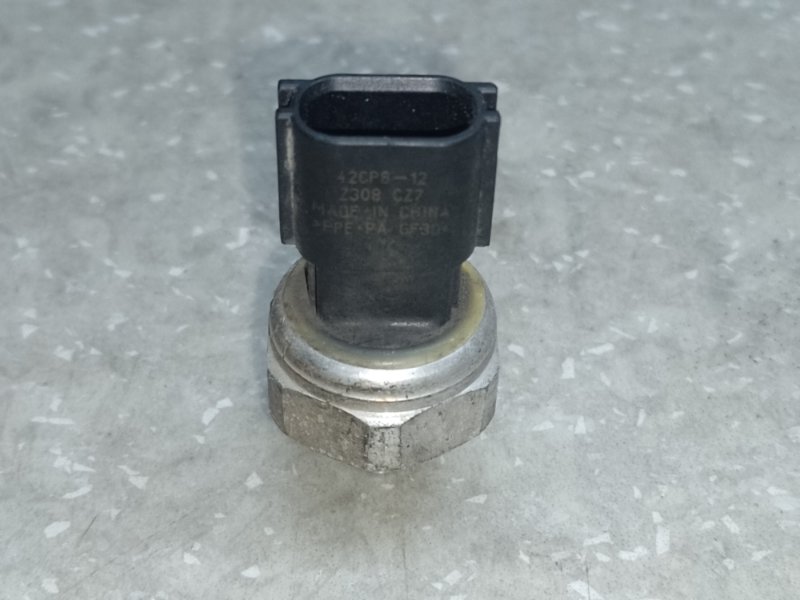 Датчик давления кондиционера SOUL PS 13-19 2014 2.0 G4NC Датчик давления кондиционера SOUL PS 13-19 2014 2.0 G4NC