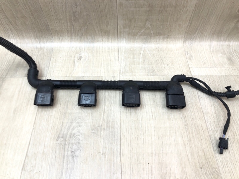 Проводка подкапотная TIGUAN 08-17 2012 2.0 CCTA Проводка подкапотная TIGUAN 08-17 2012 2.0 CCTA