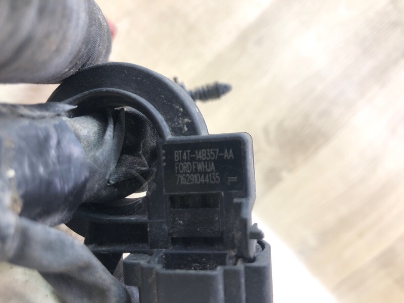 Клемма аккумулятора MUSTANG 15- 2017 Кабриолет 3.7 C37PDED Клемма аккумулятора MUSTANG 15- 2017 Кабриолет 3.7 C37PDED