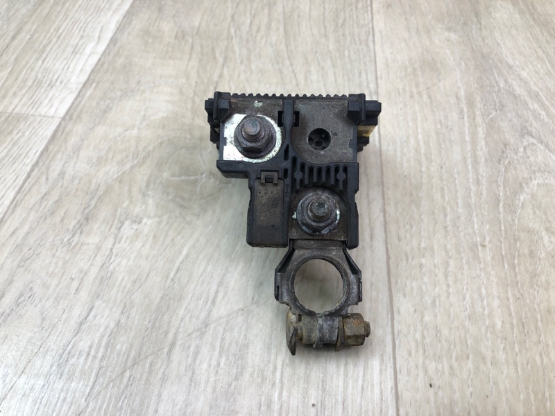 Клемма аккумулятора ROGUE 08-15 2010 2.5 QR25DE Клемма аккумулятора ROGUE 08-15 2010 2.5 QR25DE