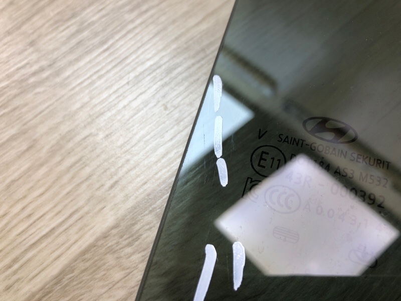 Стекло двери заднее правое TUCSON TL 15-20 2015 G4FJ 1.6