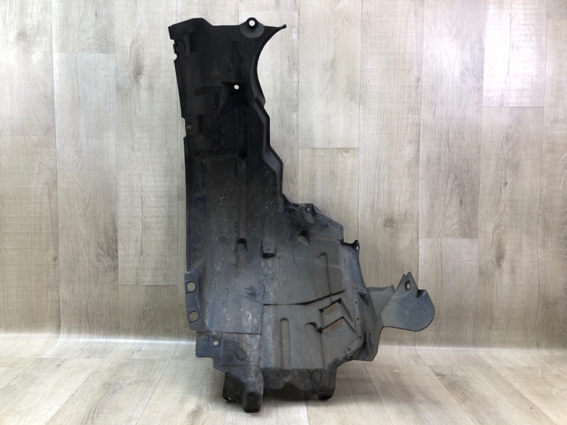 Подкрылок передний правый FX S50 03-08 Внедорожник Подкрылок передний правый FX S50 03-08 Внедорожник