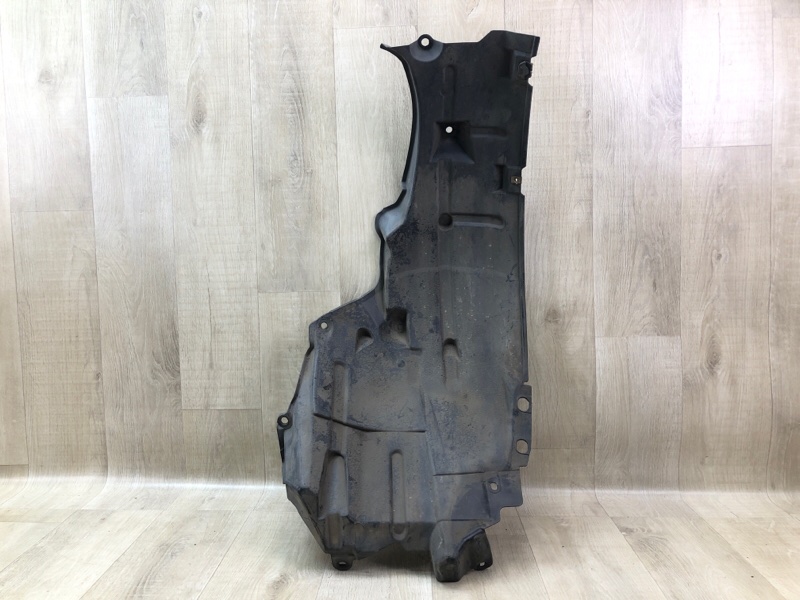 Подкрылок передний левый FX S50 03-08 Внедорожник Подкрылок передний левый FX S50 03-08 Внедорожник