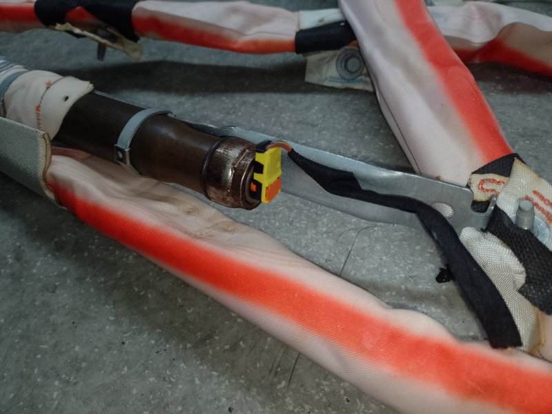 Подушка безопасности (штора) правая 200 14-16 2016 2.4 ED6 Подушка безопасности (штора) правая 200 14-16 2016 2.4 ED6