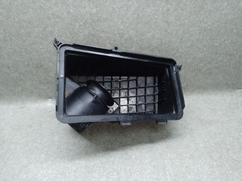 Крышка корпуса воздушного фильтра 200 14-16 2016 2.4 ED6 Крышка корпуса воздушного фильтра 200 14-16 2016 2.4 ED6