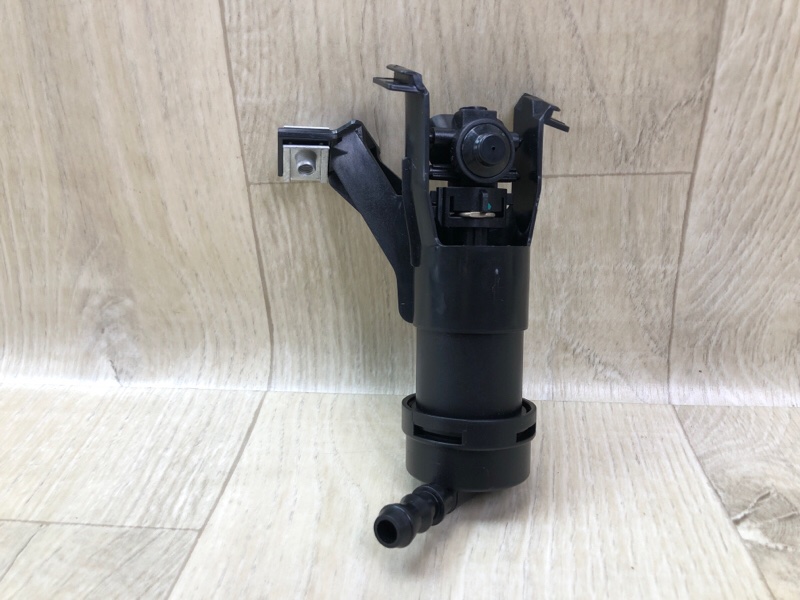 Запчасть форсунка омывателя фар левая NISSAN TEANA J32 08-14 28642JN00A новая Форсунка омывателя фар левая NISSAN TEANA J32 08-14 28642JN00A новая